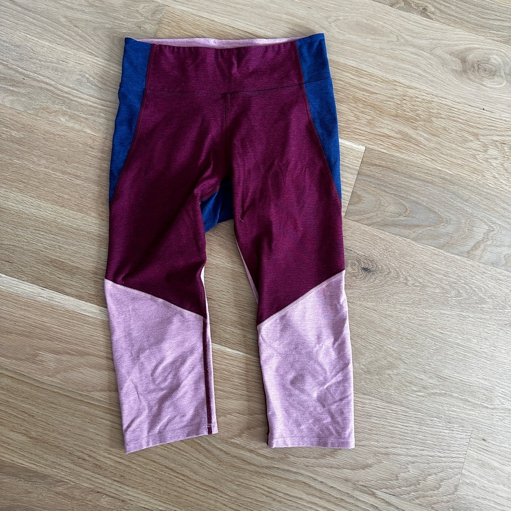 Outdoor Voices Cropped Color block Leggings